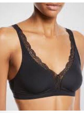 HANRO Triangle-Cup Lace-Trim Stretch-Cotton Bra - Black